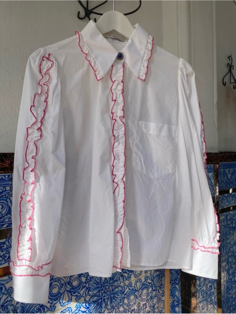 Uterque Long Sleeve Shirt with Pink Accents